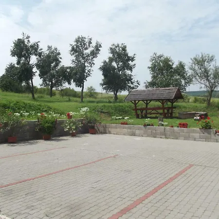 Гостевой дом Oereg Somfa Vendeghaz 4*