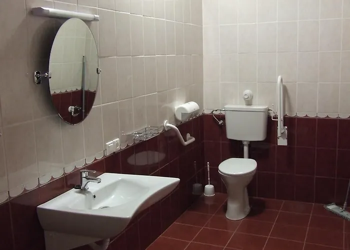 Гостевой дом Oereg Somfa Vendeghaz 4*